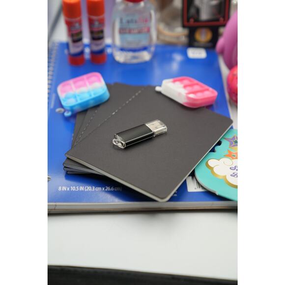 Clear Back-to-School Bundle | Tan Transparent Backpack + Blue Fulton Lunchbox - Picture 15 of 16